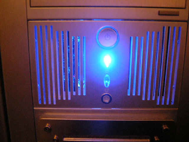 LIAN LI PC6077 (47).jpg (193972 octets)