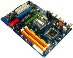 ASRock N7AD SLI, du Crossfire avec un chipset nForce !