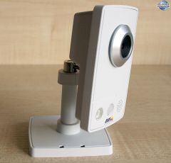 Axis M1031-W Network Camera