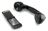 http://www.info-mods.com/medias/albums/News_tmp/bluetooth_retro_handset_withphone.thumb.jpg