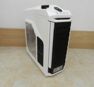 Cooler Master Storm Stryker 10