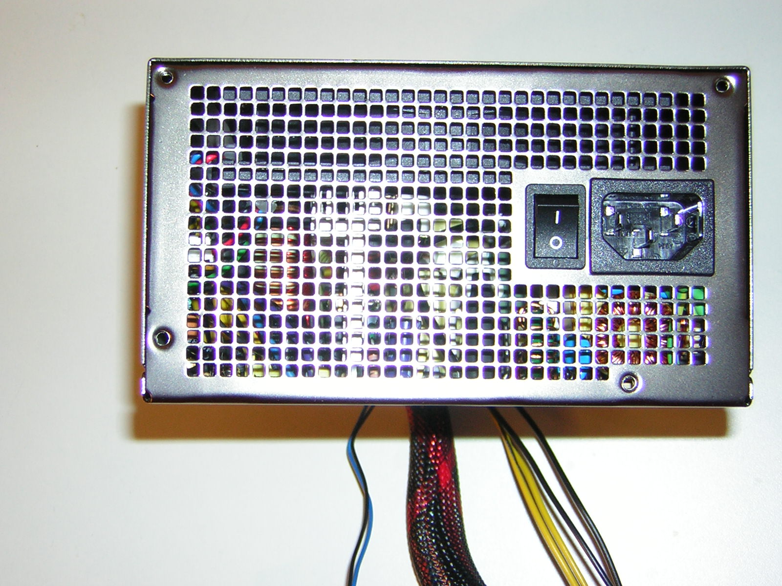 Antec NeoPower (15)