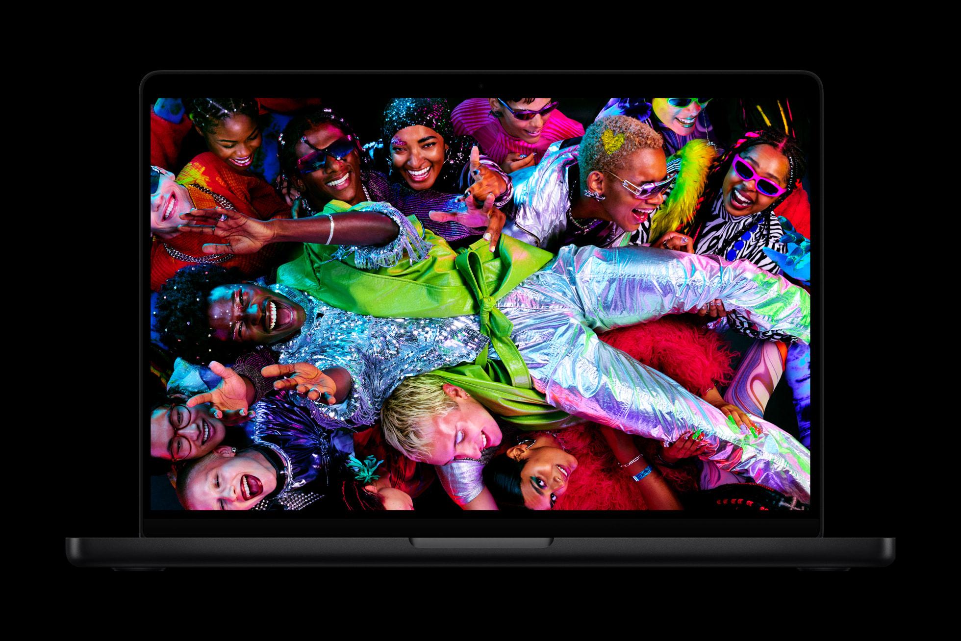 Apple M5 Pro M5 Max