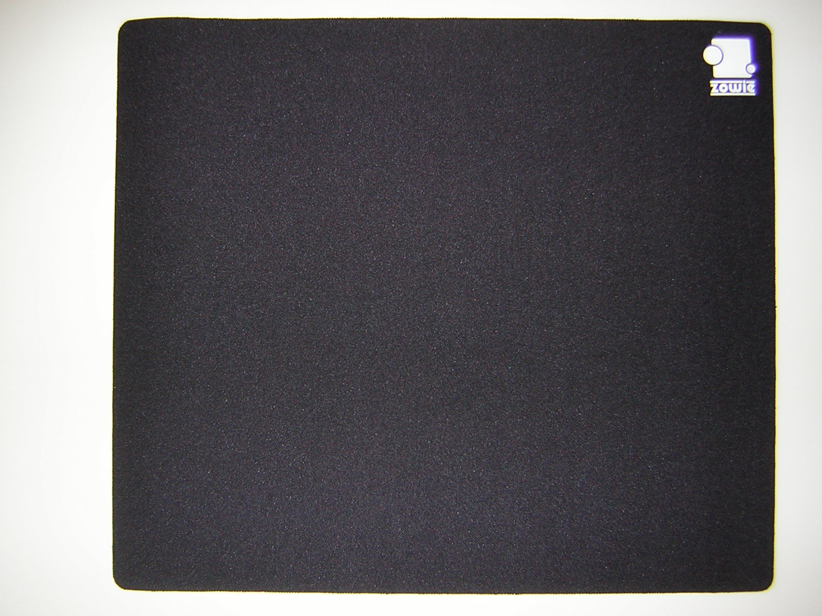 Zowie (7)