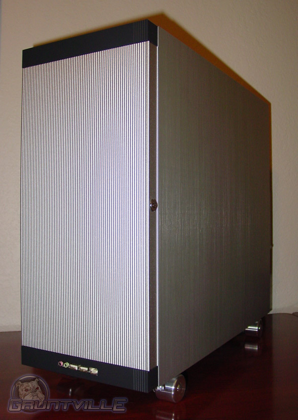 020604_lianliv1100.jpg