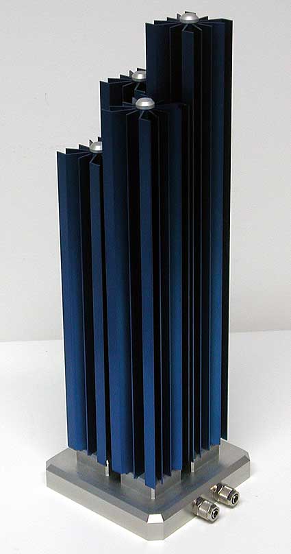 20040711_innovatek_htcs_radiator.jpg