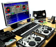 4 consoles DJ numriques Hercules, MK2, MP3, WiFi