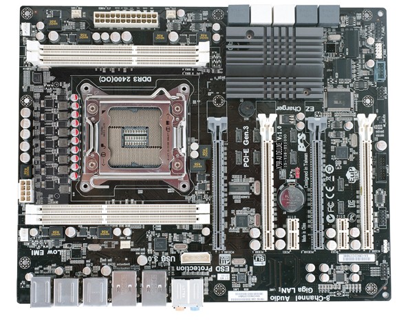 X79R-AX deluxe 580 1