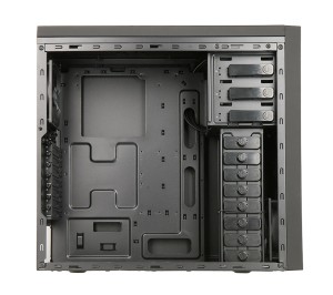 BitFenix Shinobi Midi-Tower (2)