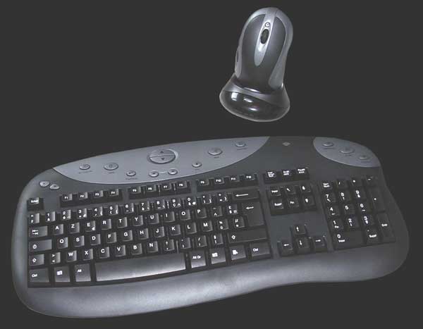 20041512_advancedesktopopticalwireless.jpg