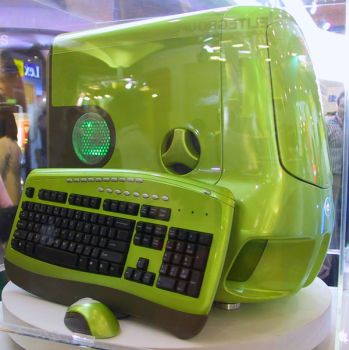 20040603_asusalien2.jpg