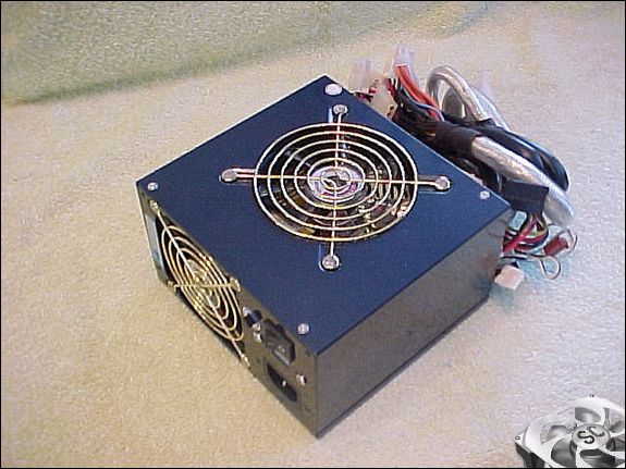 20040816_enermax_noisetaker.jpg