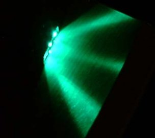 03_07_03_lazled4.jpg