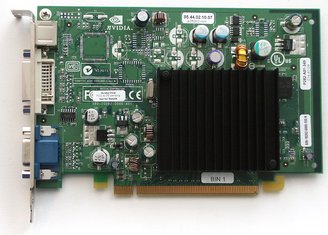 20041219_nvidia_geforce6200_carte.jpg
