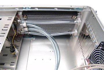 20050331_koolance_pc3_725sl_3.jpg