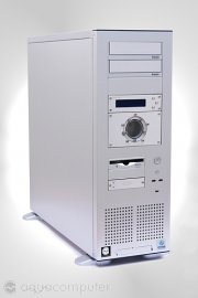 20040731_lianli_aqua_1.jpg