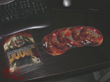 20040711_doom3box.jpg