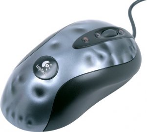 20050411_logitech_MX518.jpg