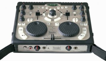 011003_herculedj1.jpg