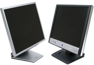 02042004_duel_samsung_benq.jpg