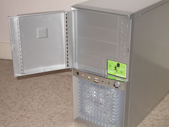 110204_superlanboy1.jpg