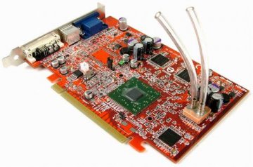 20041230_alphacool_mcxone_1.jpg